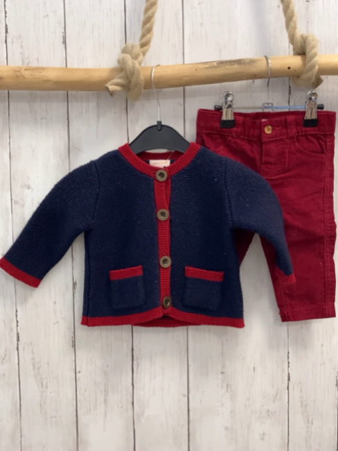 2tlg Gocco  Strickjacke + Hose  Gr. 68  blau roter Bund + rot Kord