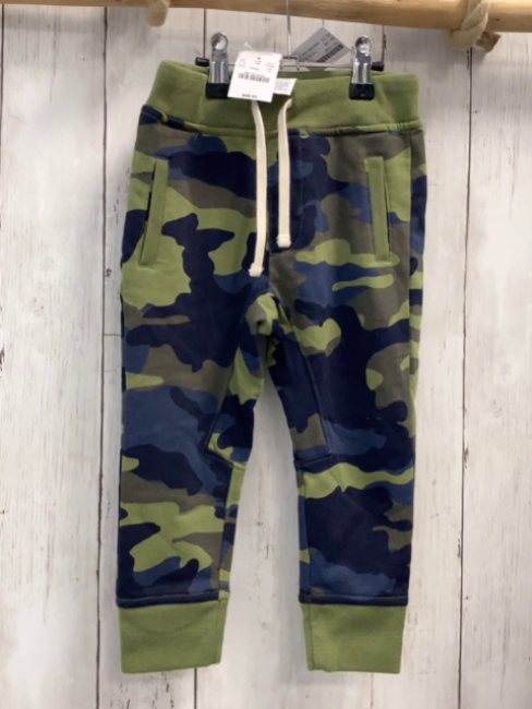 crecuts neu Jogginghose Gr. 98  grün blau camouflage Kordel 46,50$