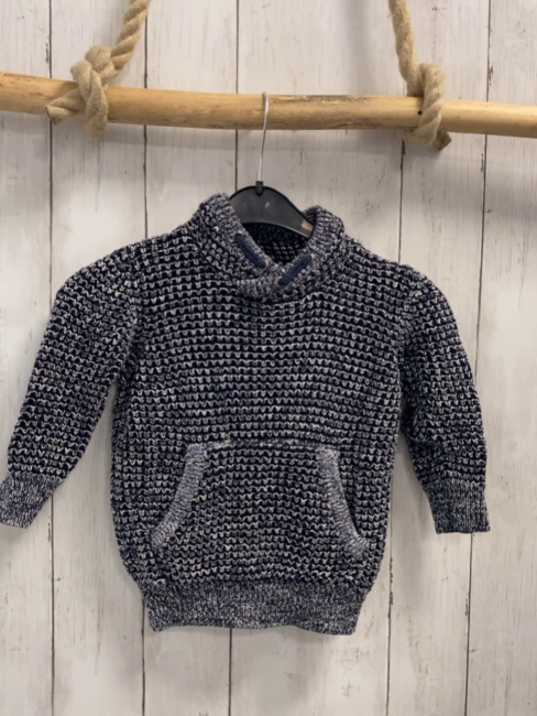  Pullover Gr. 98  blau meliert großer Kragen Strick