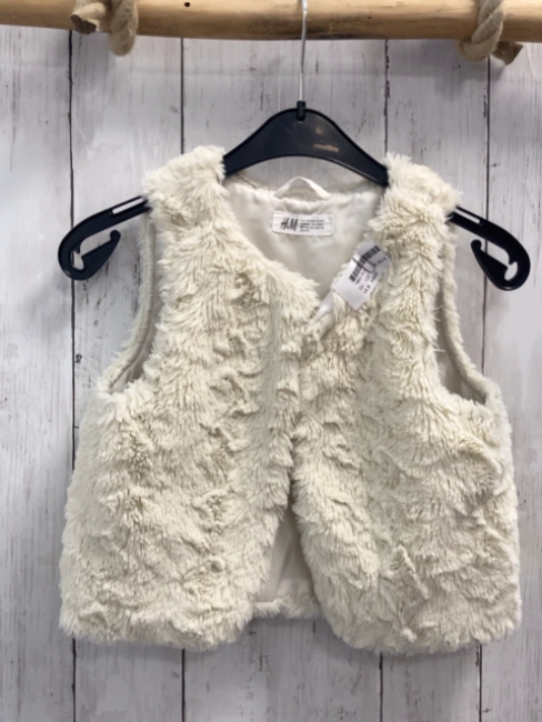 H&M  Weste Gr. 122  natur Plüsch