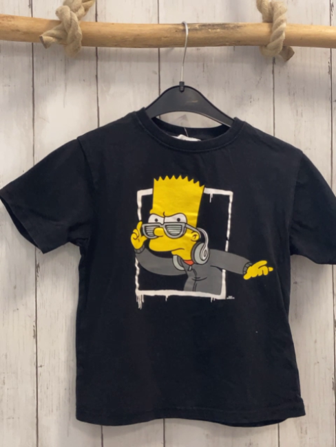 Zara  T-Shirt  Gr. 116  schwarz Simpsonfigur 