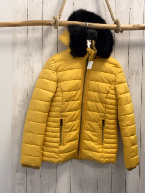 Bonita  Winterjacke  Gr. 36  mais grau melierter Strickbund Kapuze mit abtrennbarem schwarzen Fellbund 