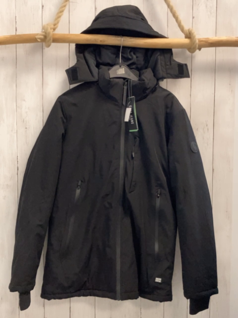 neu Cars Jeans Winterjacke Gr. 164  schwarz NP 109 €