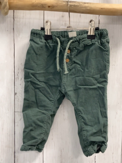 H&M  Hose  Gr. 74  kiwi Kord gefüttert Gummizugbund mit Kordel 