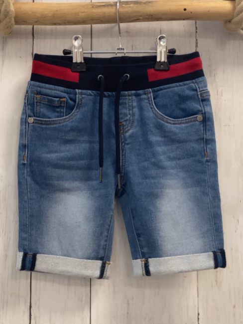 Jako-o  Shorts  Gr. 110  blau Jeans schwarzer Bund mit rotem Streifen 