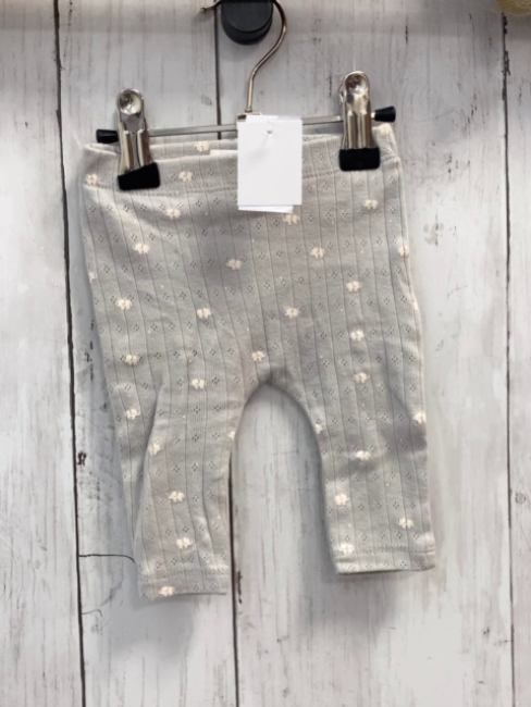 zara Leggings Gr. 56  grau Lochmuster Elefanten