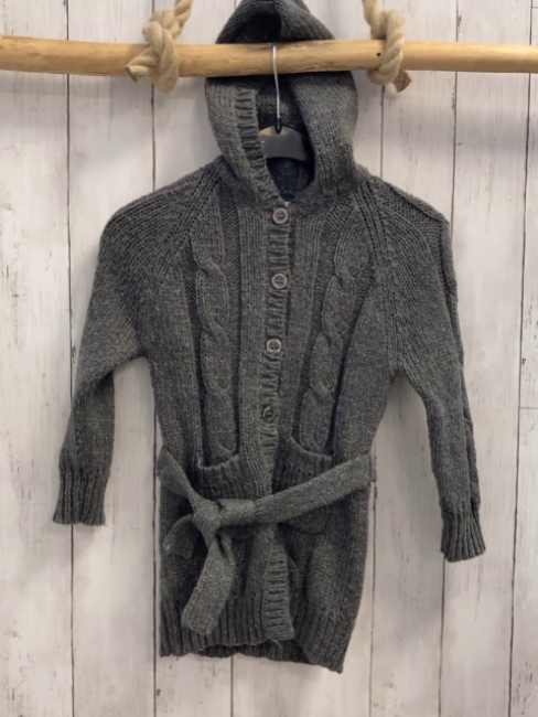Bellybutton  Strickjacke  Gr. 110  grau Kapuze Zöpfe 